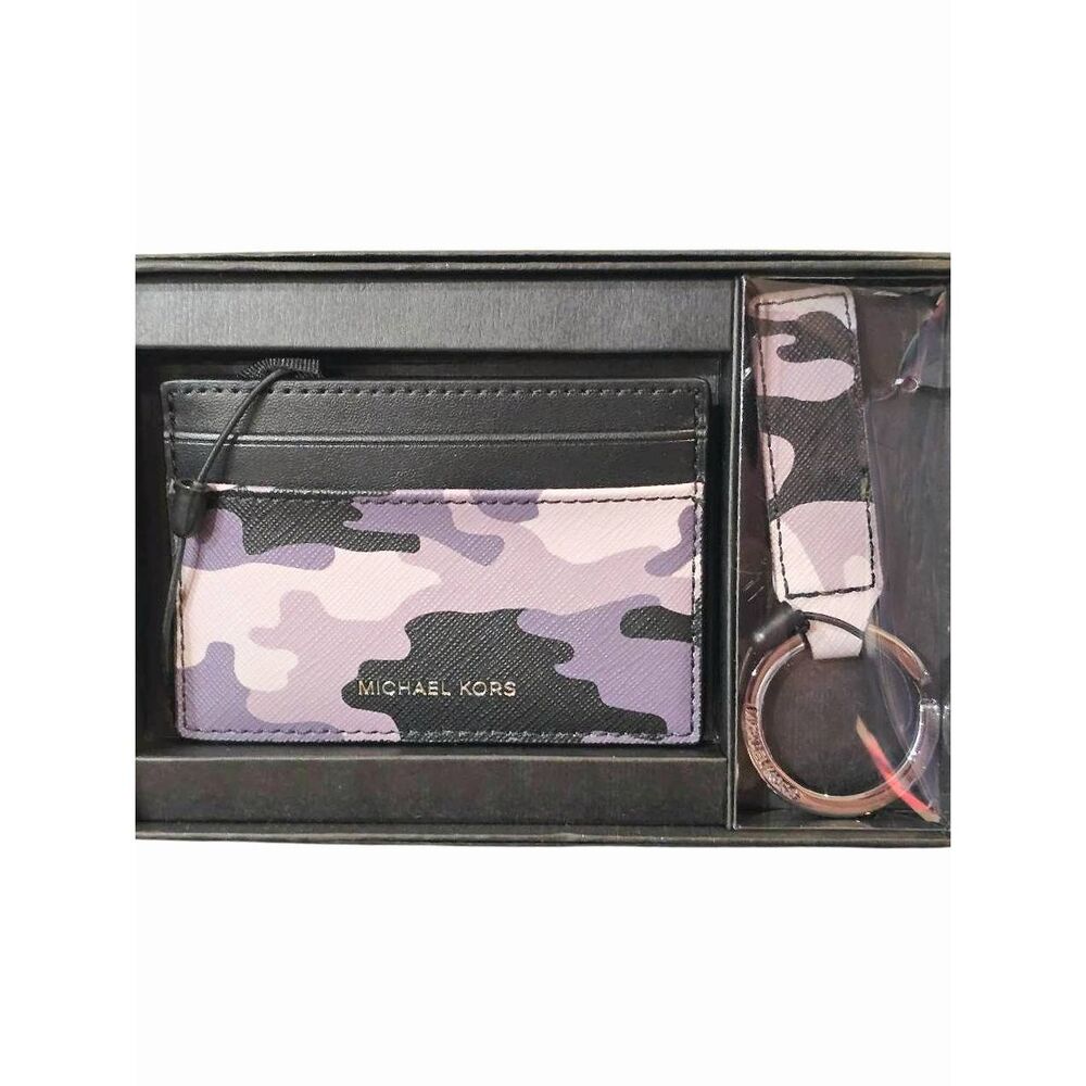 Michael Kors Camo Card Holder & Keychain Boxed Set - Picture 9 of 10
